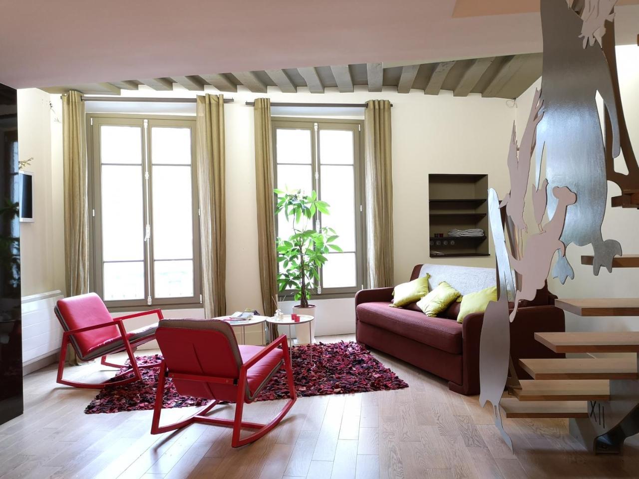 Beautiful Duplex In The Center Of Paris Apartment Exterior photo
